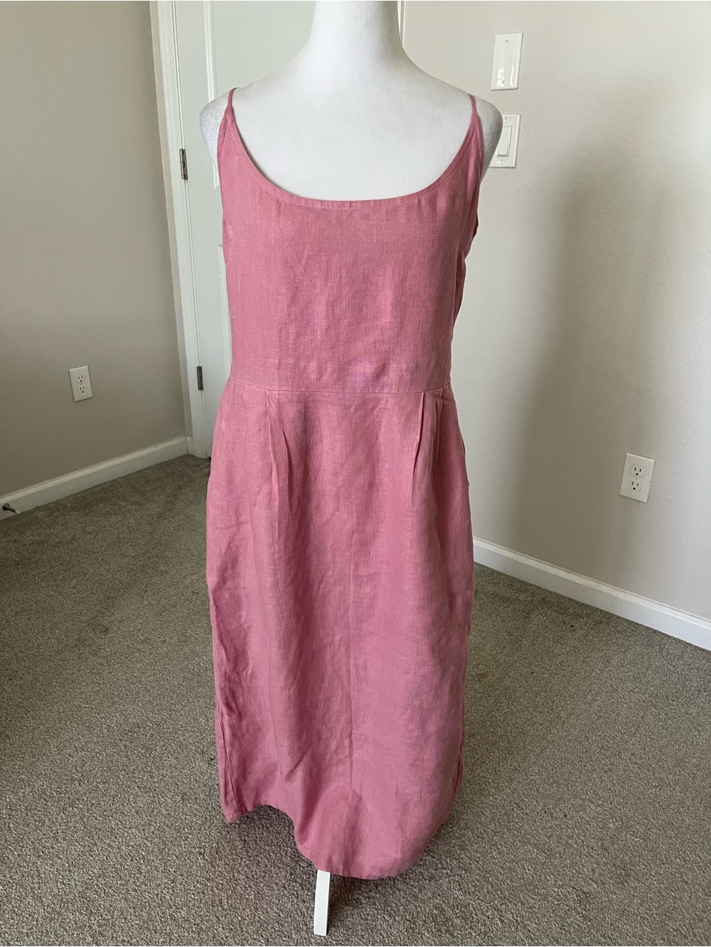 NWOT Quince 100% European Linen Scoop Neck Midi Dress in Mauve Mist Size Medium